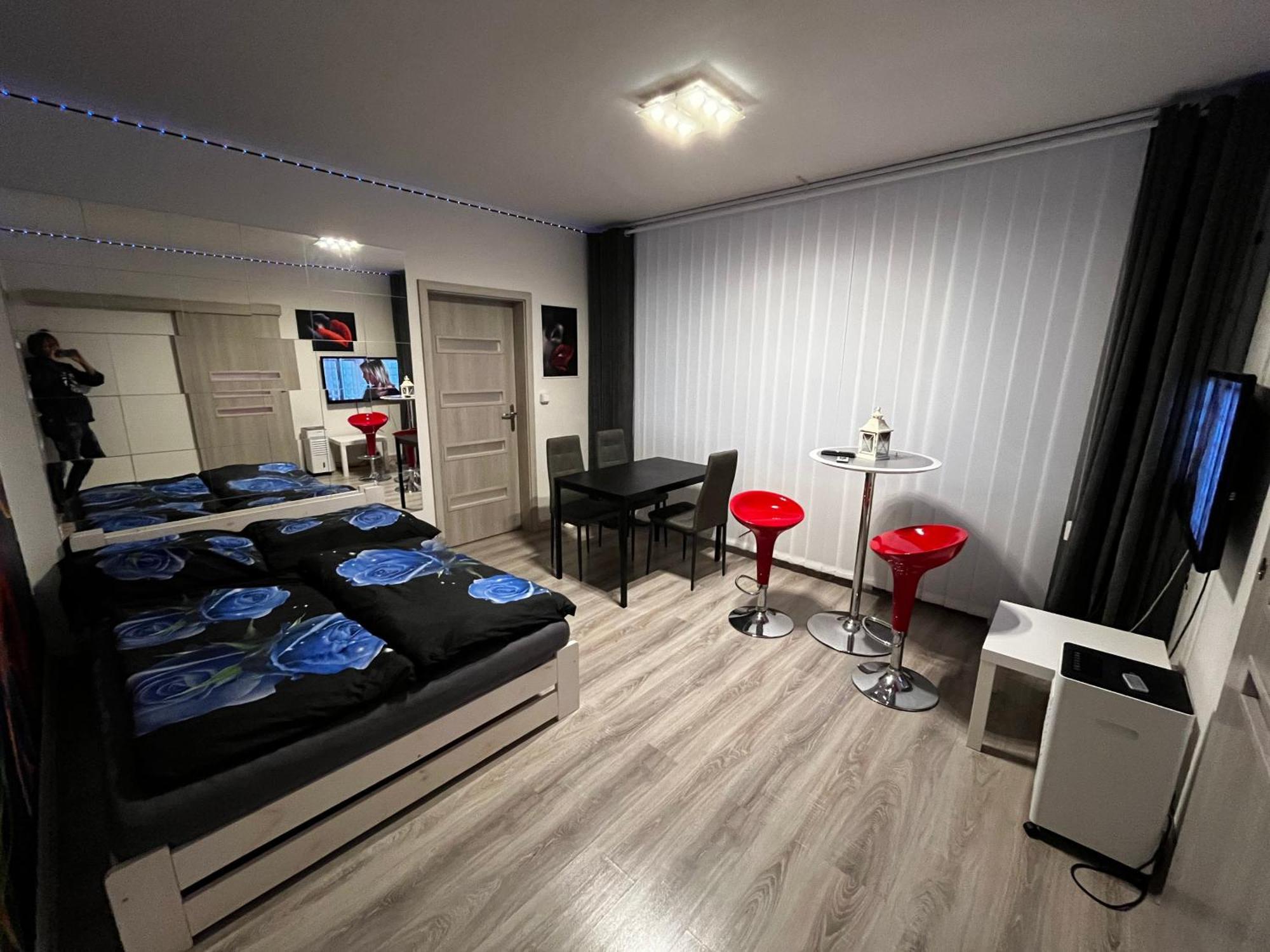 Monfas Barrandov Apartamento *